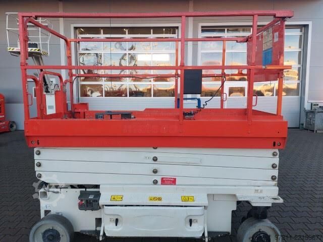Scissor lift JLG 3246ES