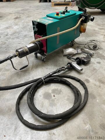 Druckübersetzter mit Handzange Presse Tox Pressotechnik CMH 3.45.6.1.10