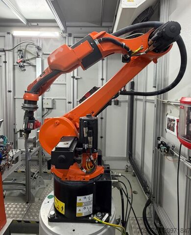 Industrial robot KUKA KRC4 KR8 R2100 - 2 arc HW / FLR