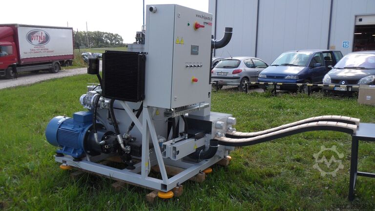 Briketten press UMP Technika BP500A