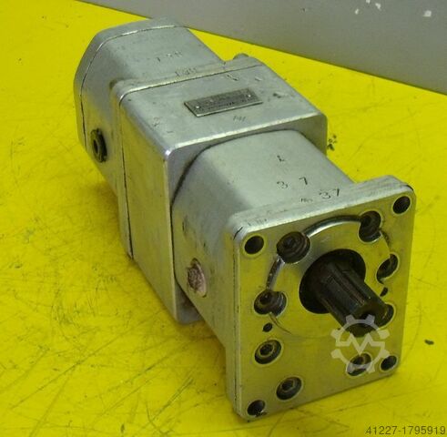 Doppelte Hydraulikpumpe Orsta Hydraulik C10-3L TGL10859