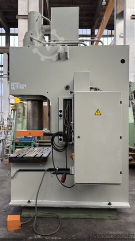Hydraulic press WMW Zeulenroda PYE 160 S/ 1M