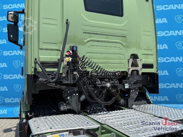 Standard SZM Scania S 590 A6x2/4NB RETARDER FULL AIR V8 KING XT 9T