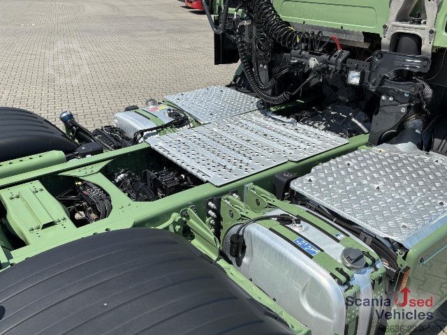 Standard SZM Scania S 590 A6x2/4NB RETARDER FULL AIR V8 KING XT 9T