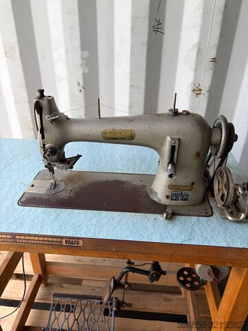 PFAFF 134-0-6 Zylindernähmaschine für Leder und Sattlerei PFAFF 134-0-6 Maszyna do szycia skóry kaletnicza cylindryczna PFAFF 134-0-6 Maszyna do szycia skóry kaletnicza cylindryczna