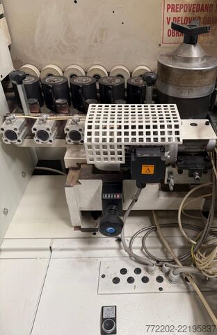 Edge banding machine SCM Stefani Solution HD R4