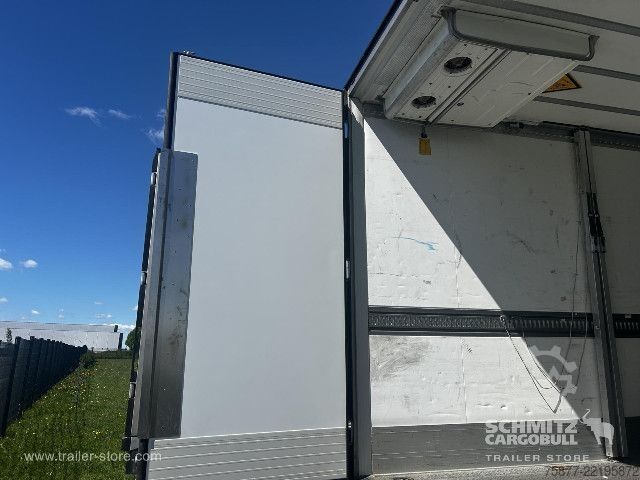 Reefer semitrailer Schmitz Cargobull Reefer Multitemp