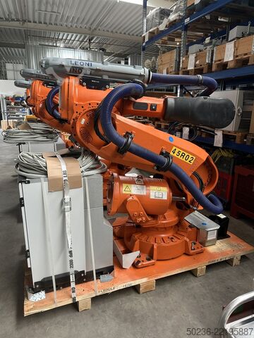 Industrial robot ABB IRB 6640