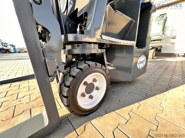 4-Wege-Gabelstapler Combilift CB3000 / FREE LIFT / NEW TIRES /LIKE NEW