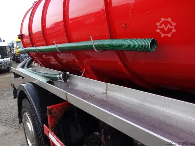 Saugfahrzeug Scania P94-260 VACUUMTANK 10 CUB STEELSPRINGS,MANUALPOMP