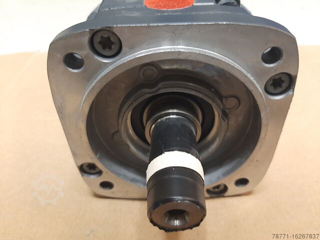 Electric drive; 3~Motor Siemens 879500; 1FK7040-2AK71-1CG0