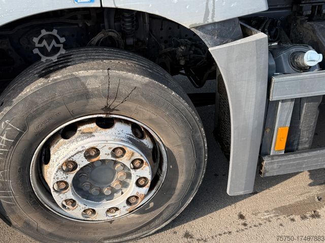 Truck chassis MERCEDES-BENZ Antos 2533 6x2 Fahrgestell