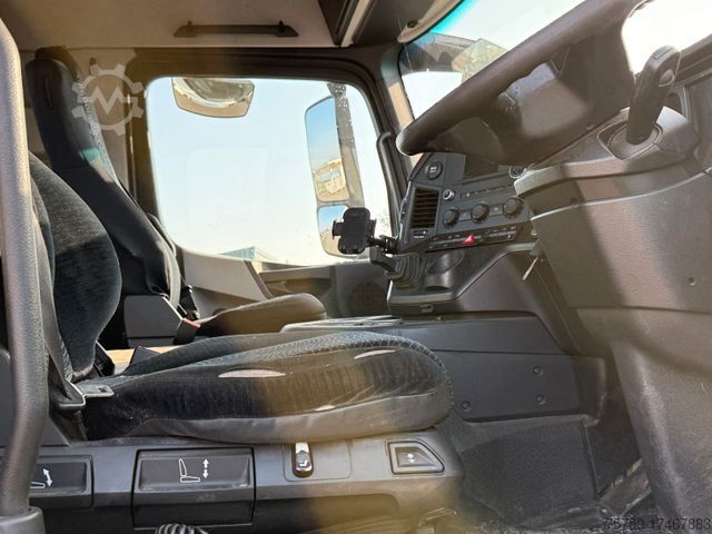 Truck chassis MERCEDES-BENZ Antos 2533 6x2 Fahrgestell