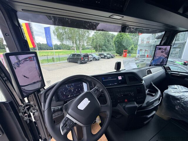Abschleppwagen LKW MAN Maschinentransporter Baumaschinentaxi mit Rampen
