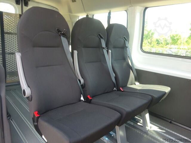 Kleinbus FORD Transit Kombi 350 L3H2 Trend 2xKlima Rampe KMP