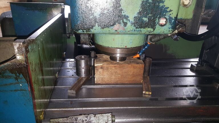 Bearbeitungszentrum Matsuura MC-1000 V4