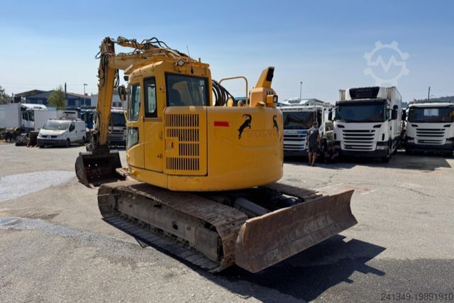 Chain excavator VOLVO ECR145DL Oilquick