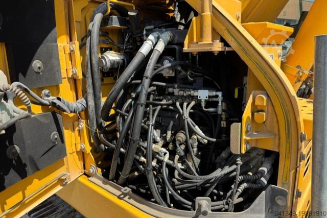 Kettenbagger VOLVO ECR145DL Oilquick