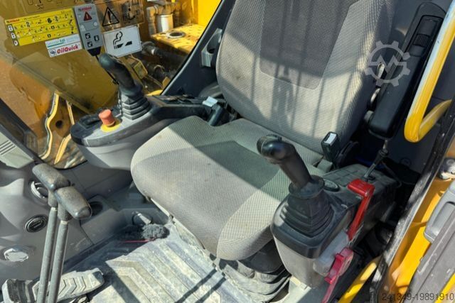 Kettenbagger VOLVO ECR145DL Oilquick