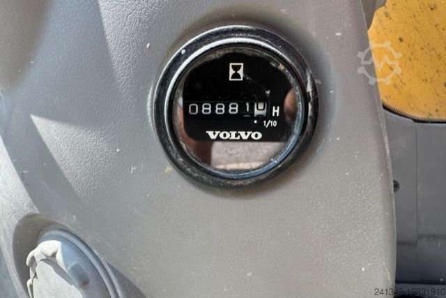 Kettenbagger VOLVO ECR145DL Oilquick