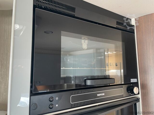 Integriertes Wohnmobil BÜRSTNER Elegance I 910 G *Sie sparen: ca. 85.000¤*
