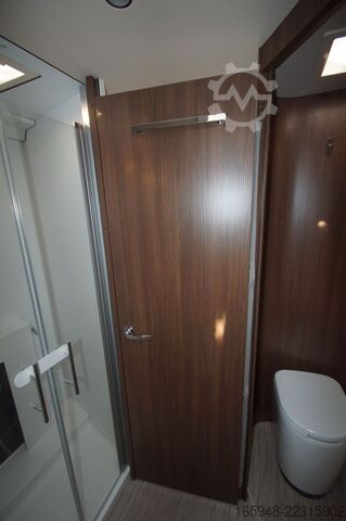 Integriertes Wohnmobil BÜRSTNER Elegance I 910 G *Sie sparen: ca. 85.000¤*
