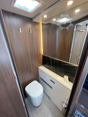Integriertes Wohnmobil BÜRSTNER Elegance I 910 G *Sie sparen: ca. 85.000¤*