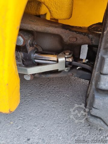 Forklift Jungheinrich nur 310 Std. EFG 320
