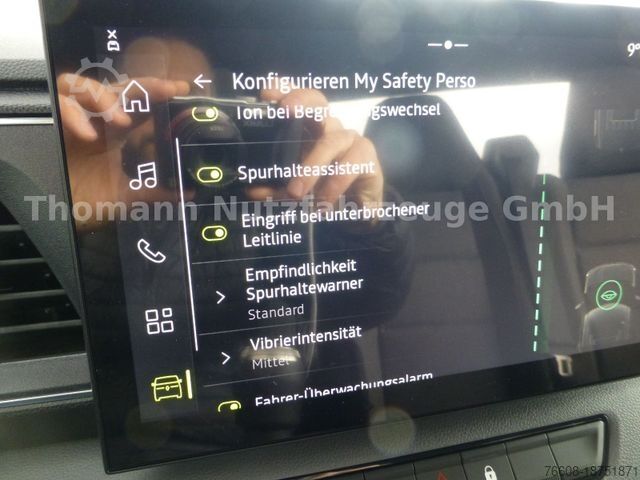 Wrecker RENAULT NEW Master 2025 Autotransporter NAVI Luft Fed.