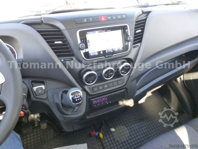 Wrecker IVECO DAILY 72C18 Schiebeplateu Luftfed Navi