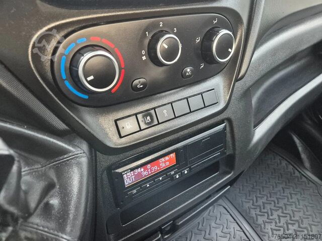 Pritschenwagen Doppelkabine Iveco Daily 40C18 3.0D Hi-Matic DC Open laadbak GVW 3...