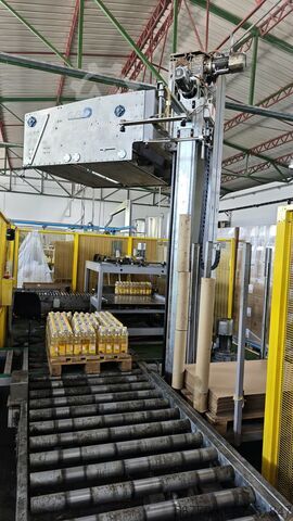 Complete PET Edible Oil Bottling Line AVE / SIAPI SIAPI EAS 50.100/8, AVE RVM 30/8...