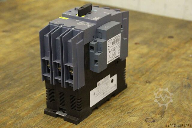 Circuit breaker Siemens SIRIUS 3RV2