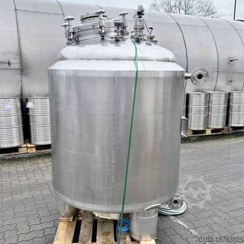 900 litre heatable/coolable pressure vessel made of V4A with magnetic stirrer  