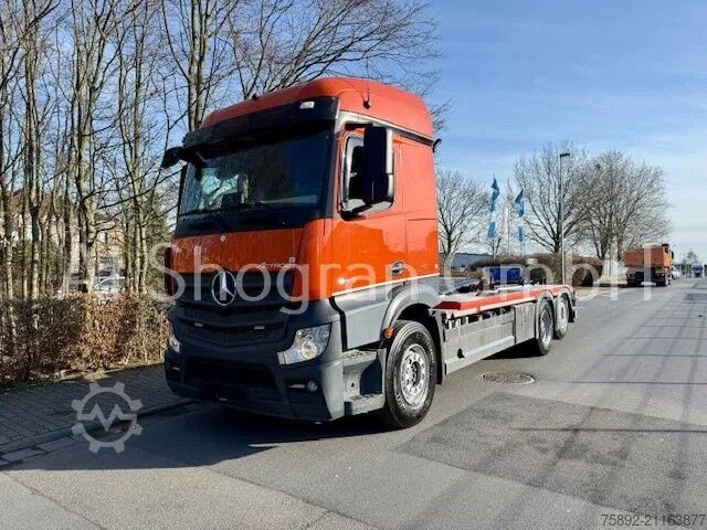 Hakenarmsystem Mercedes-Benz Actros 2845 6x2 / Multilift 21T / Eu6 / Liftachse