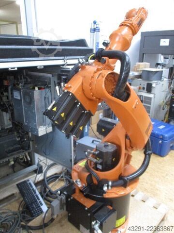 Industrial robot KUKA KR6-2 Steuerung: KRC2ed05