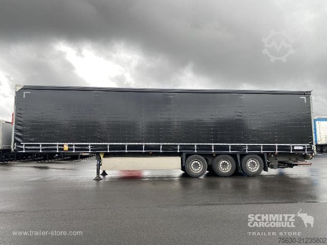 Auflieger mit Pritsche & Plane Schmitz Cargobull Semitrailer Curtainsider Standard Hayon
