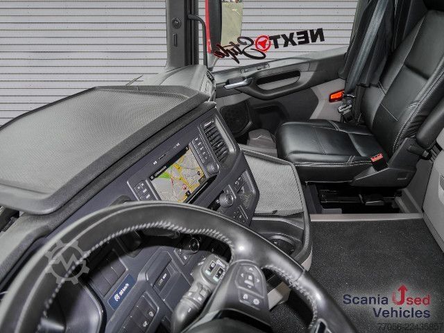 Standard tractor unit Scania R 560 A4x2NB - SUPER / Voll-Luft / Hydraulik -