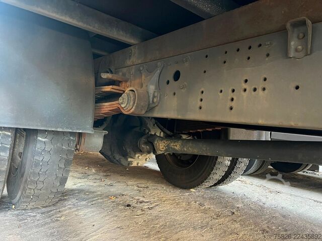 Flatbed truck MERCEDES-BENZ LK 1324 6 Zylinder*Hiab 102 kran*OM 366Schalter*