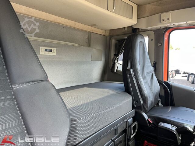 Dreiseitenkipper LKW VOLVO FH500 8x4*Dreiseitenkipper*Bordmatik*VEB*Liege