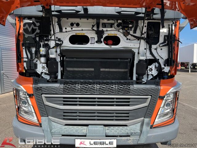 Dreiseitenkipper LKW VOLVO FH500 8x4*Dreiseitenkipper*Bordmatik*VEB*Liege