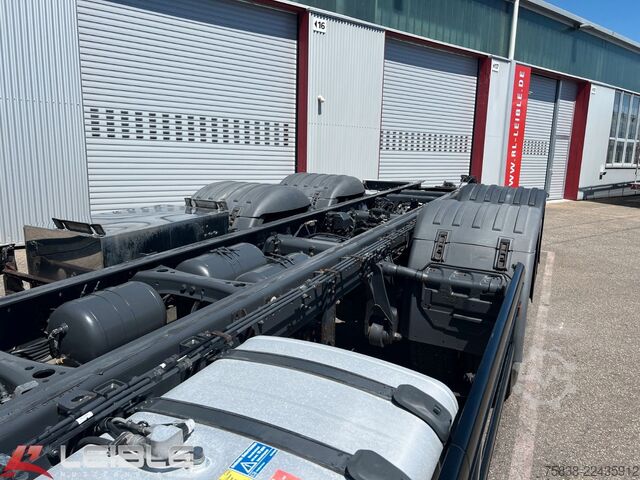 LKW-Fahrgestell SCANIA R450*6x2 Chassis*Vollluft*Lift-/Lenk*Standklima*