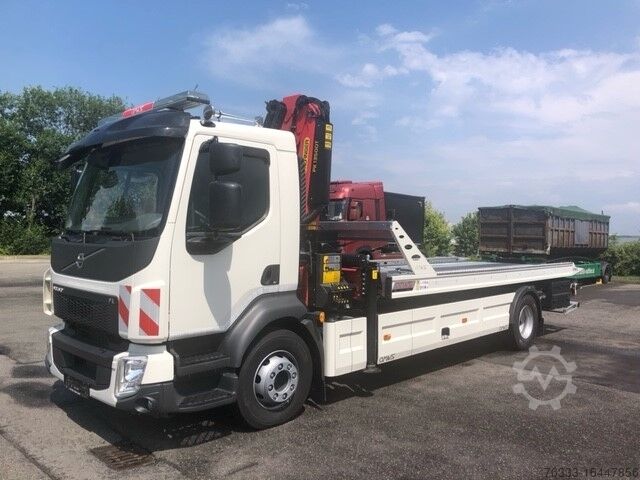 LKW mit Bergeplateau und Ladekran Volvo FL8 280