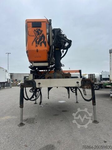 Swap chassis trailer  PLATEAU-WECHSELPRITSCHE MIT LOGLIFT 140S INKL. ROTATOR UND GREIFER