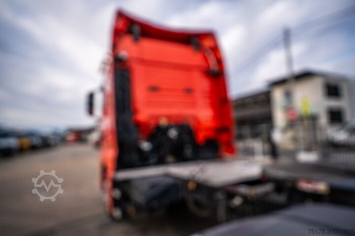 Standard tractor MAN TGX 18.470 XLX BLS