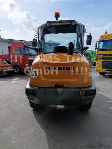 Mobilbagger LIEBHERR 504C / SW / Gabel + Schaufel / Wenig Stunden