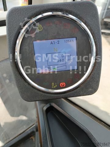 Mobilbagger LIEBHERR 504C / SW / Gabel + Schaufel / Wenig Stunden