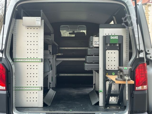 Kastenwagen VOLKSWAGEN T6.1 BOTT REGALS. TEMP. SHZ NAVI KLIMA 1.HAND