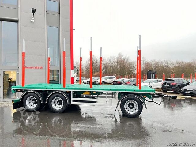 Holztransporter PAVIC HPA 27 68Z / Plattform 3-Achser  Blatt-Federung...