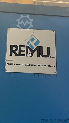 Injection molding machine Remu RM4000